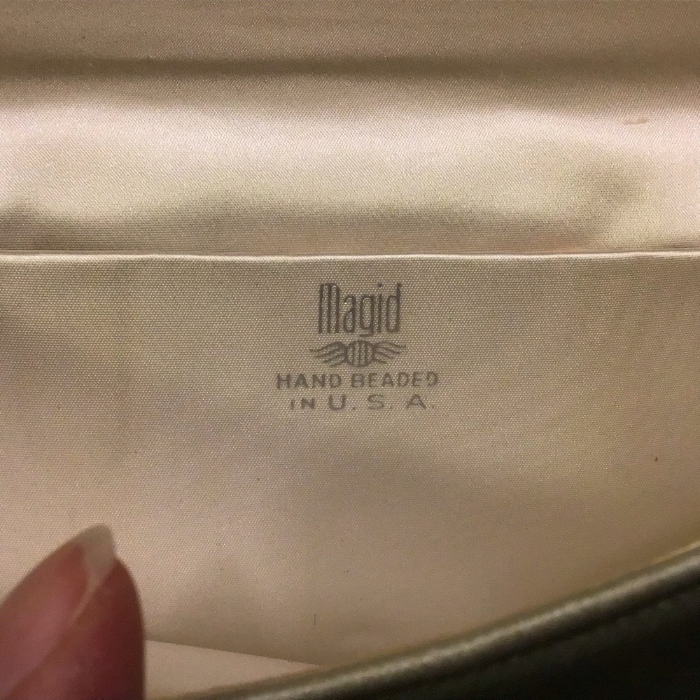 Vintage MAGID Hand Beaded Clutch made in the USA - Picture 8 of 8